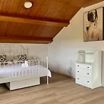 Casa Santi - 10 Minutos De Santiago