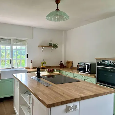 Casa Santi - 10 Minutos De Santiago