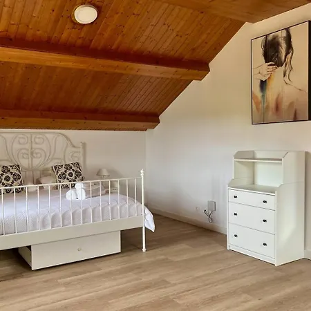 Casa Santi - 10 Minutos De Santiago