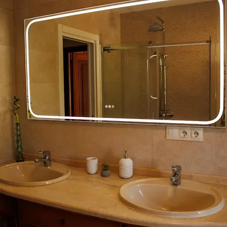 Casa Santi - 10 Minutos De Santiago